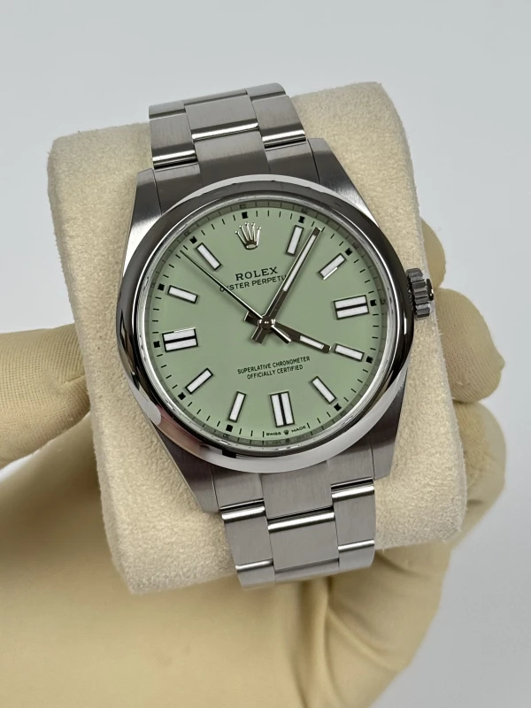ROLEX Oyster Perpetual 41mm 134300-0006
