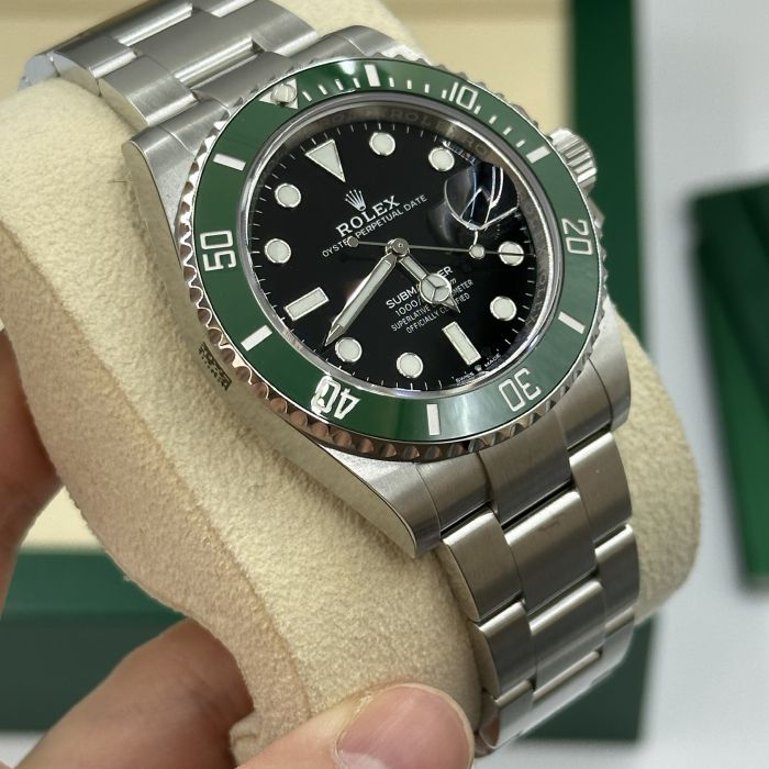 Rolex Submariner Date Green Bezel 41mm 126610LV-0002 Replica