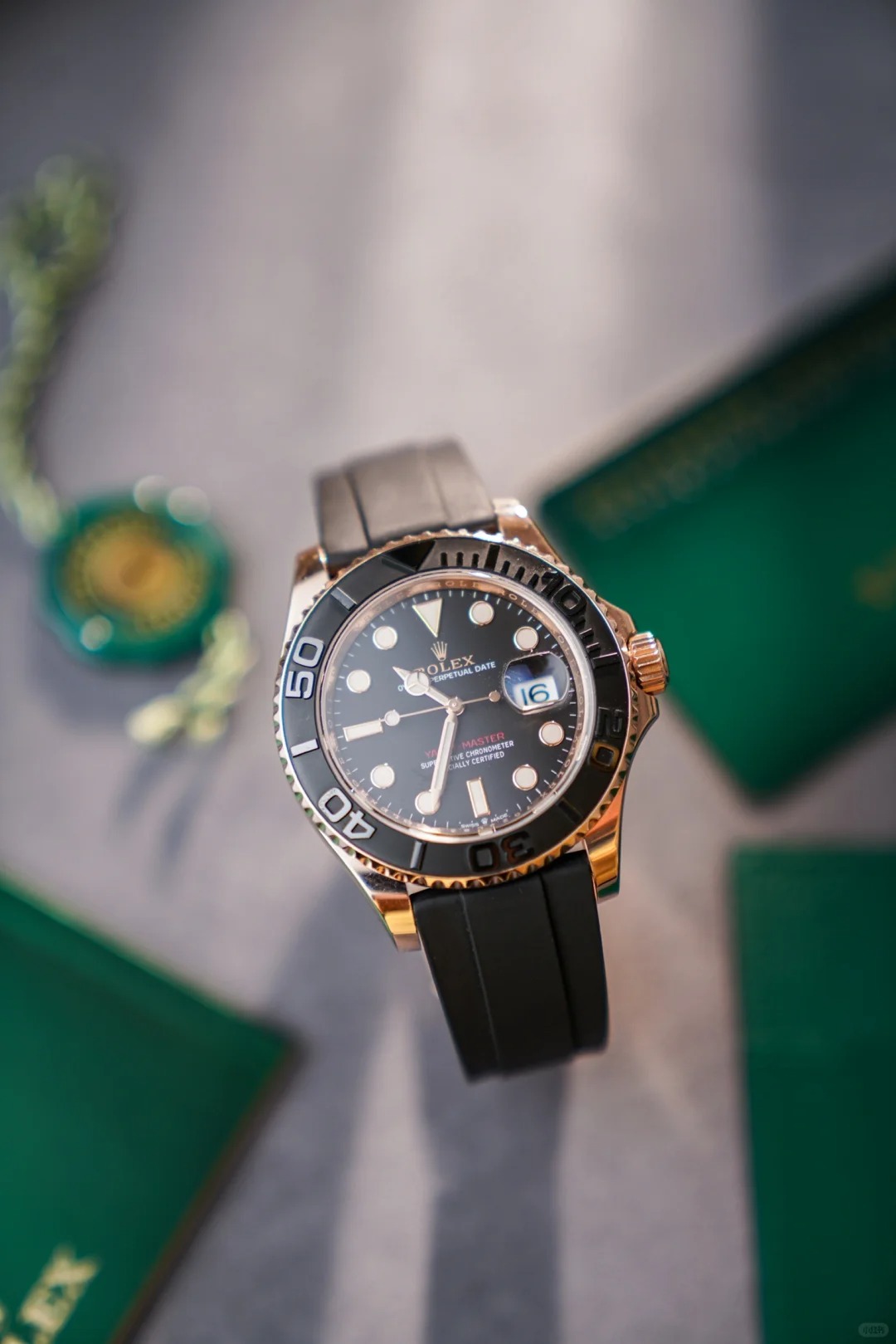 Rolex YACHT-MASTER 40 Oyster, 40 mm, Everose gold M126655-0002