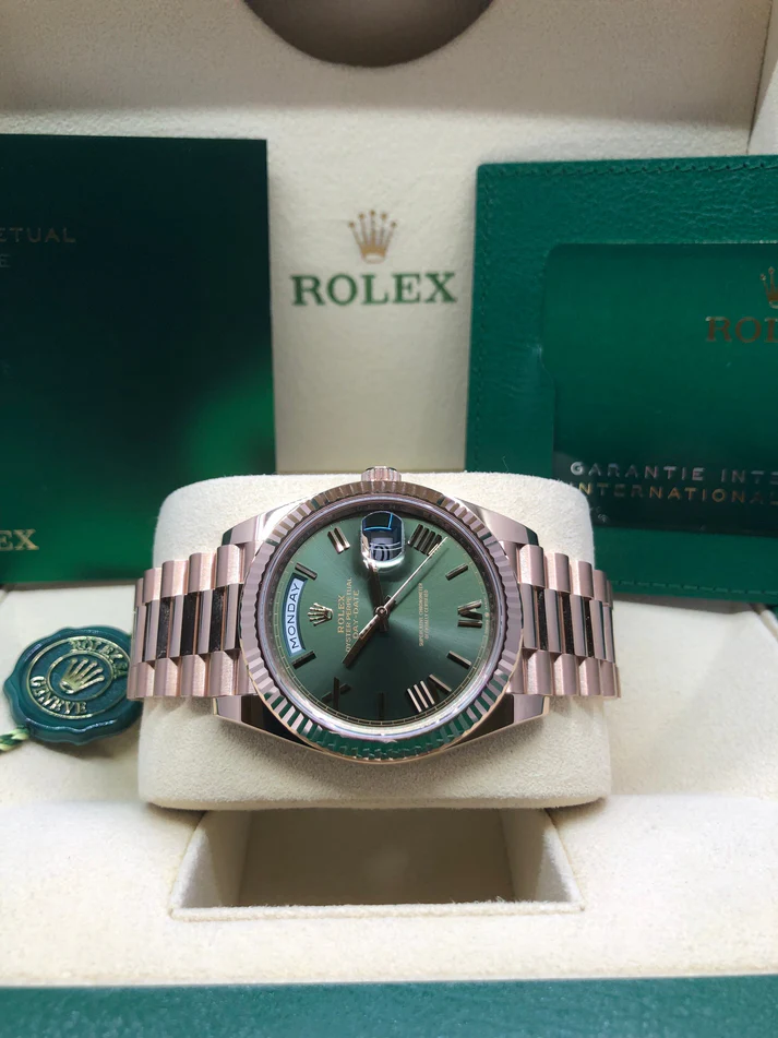 Rolex Day-Date 40 18k Everose Gold Olive Green Dial 60th Anniversary Men's Watch M228235-0025