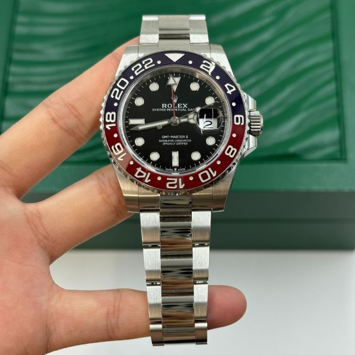 Rolex GMT Master II PEPSI Oyster 40mm 126710BLRO