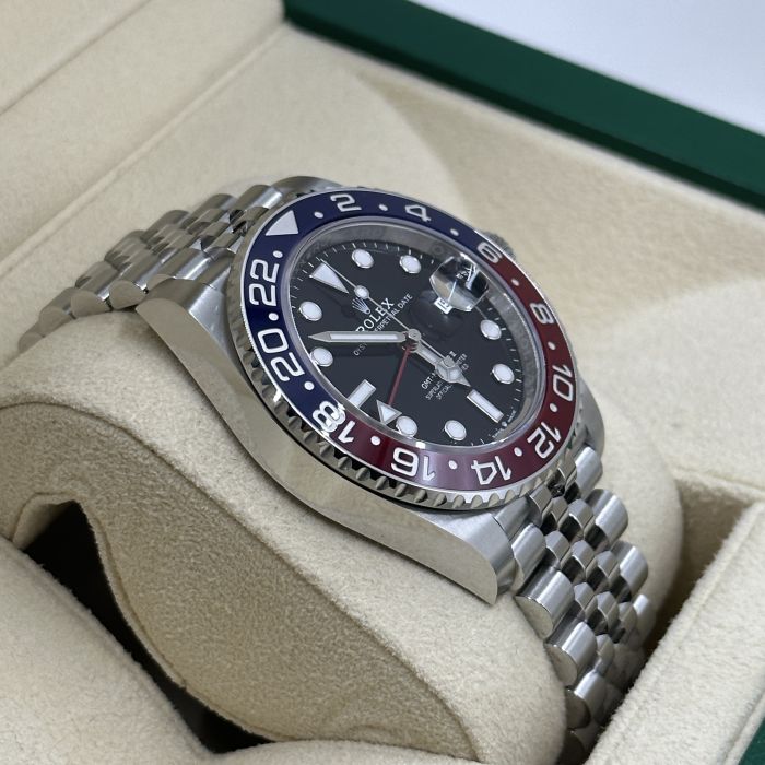 Rolex GMT Master ll Pepsi Bezel Jubilee Bracelet Men's Watch M126710BLRO-0001