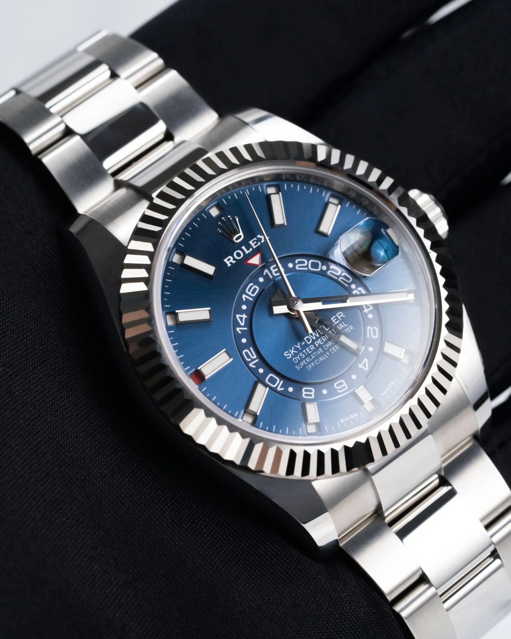 Rolex Sky-Dweller Blue Dial Stainless Steel 326934-0003 Oyster Replica