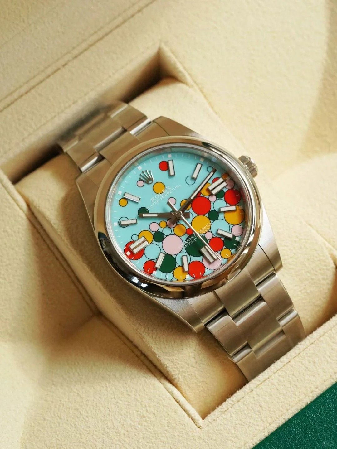 Rolex Oyster Perpetual 41mm m124300-0008