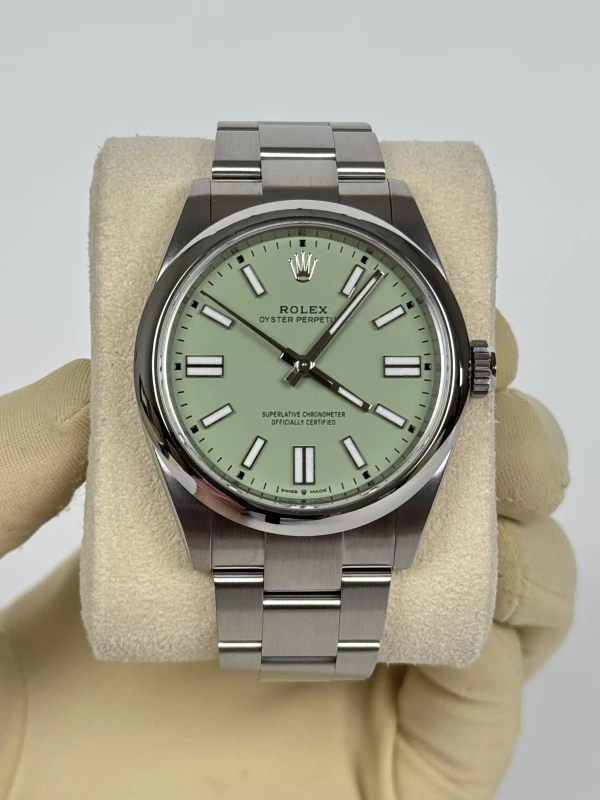 ROLEX Oyster Perpetual 41mm 134300-0006