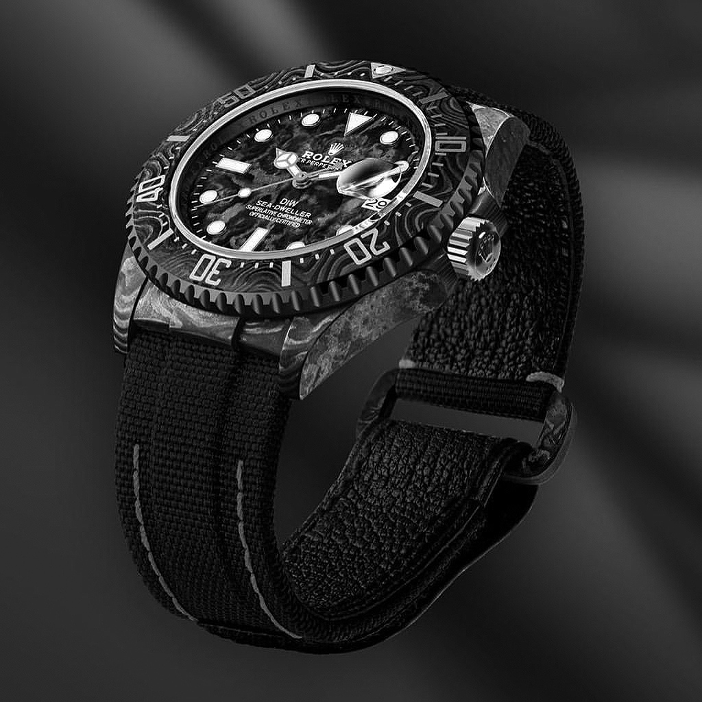 Diw Carbon Sea dweller