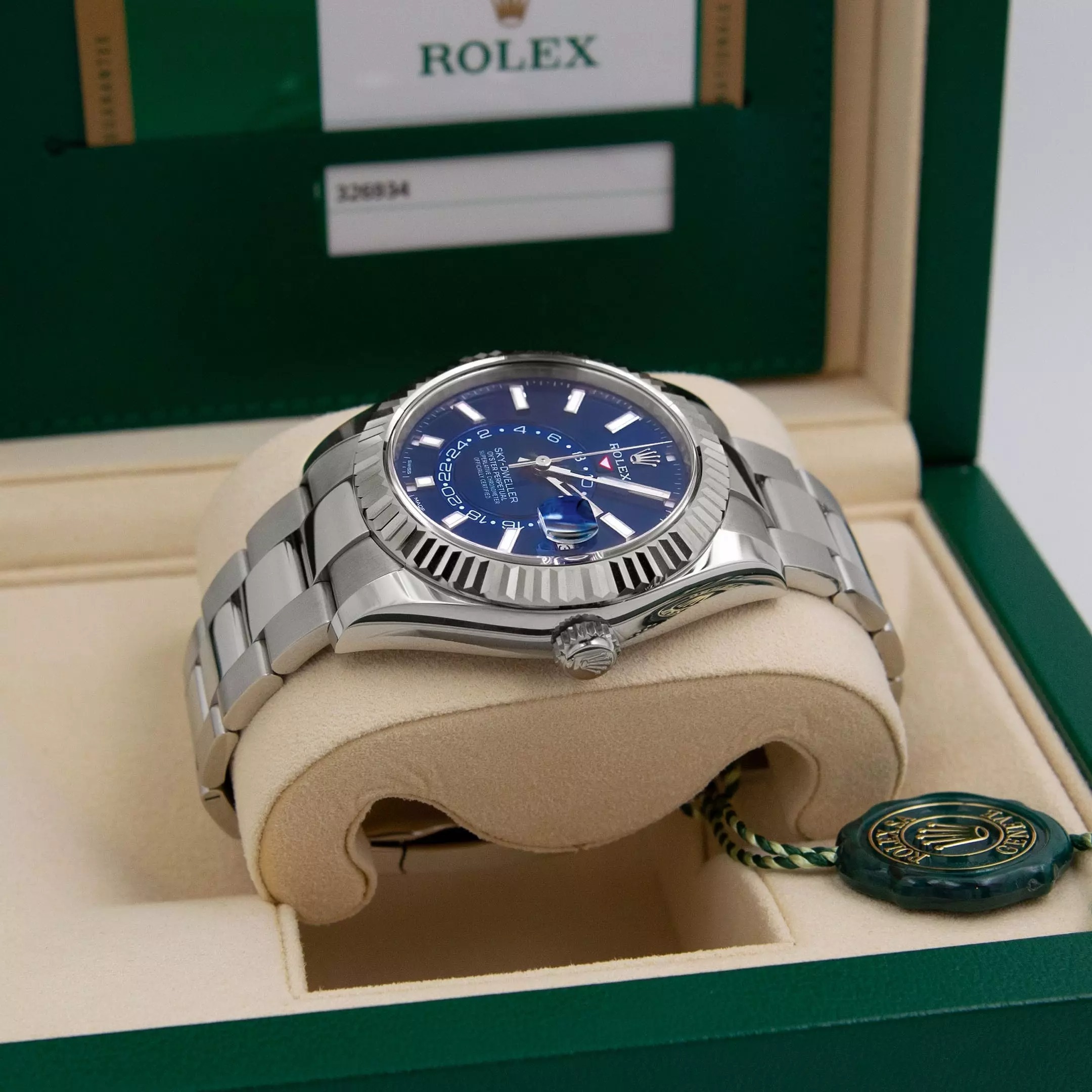 Rolex Sky-Dweller Blue Dial Stainless Steel 326934-0003 Oyster Replica