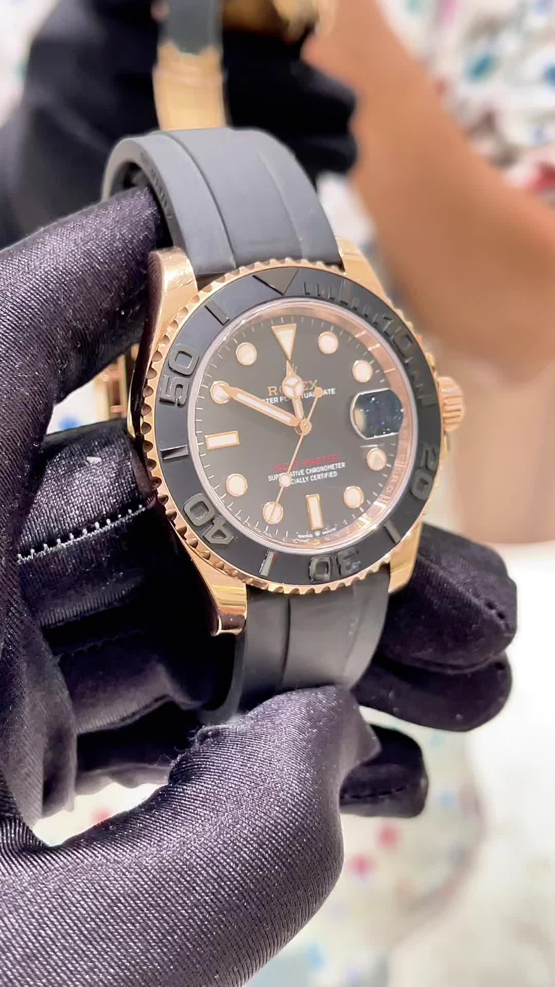 Rolex YACHT-MASTER 40 Oyster, 40 mm, Everose gold M126655-0002