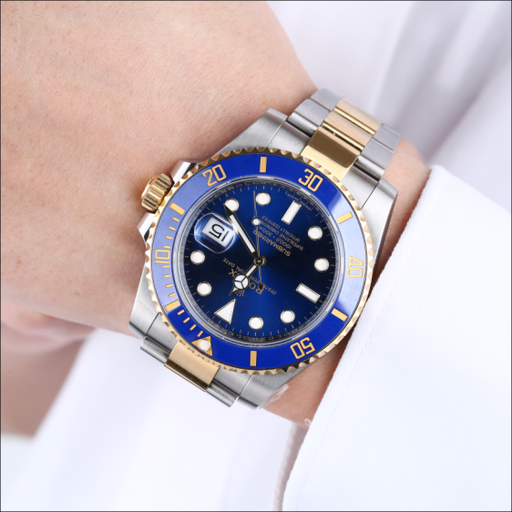Perpetual Submariner m126613ln Series