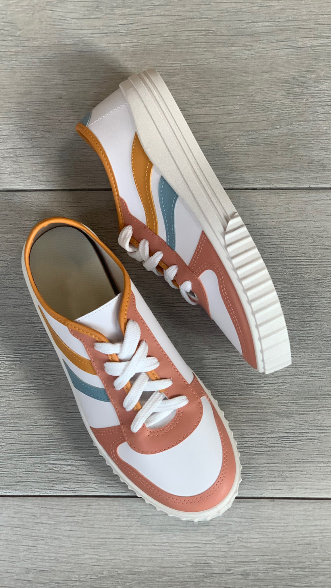 Multi Coral Sneakers - WINOKJZ