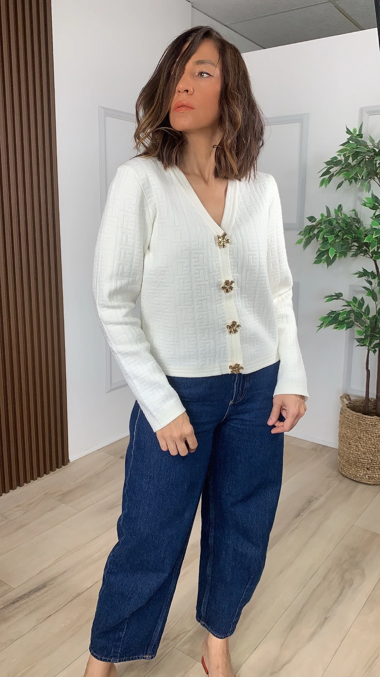 Afán White Sweater - WINOKJZ