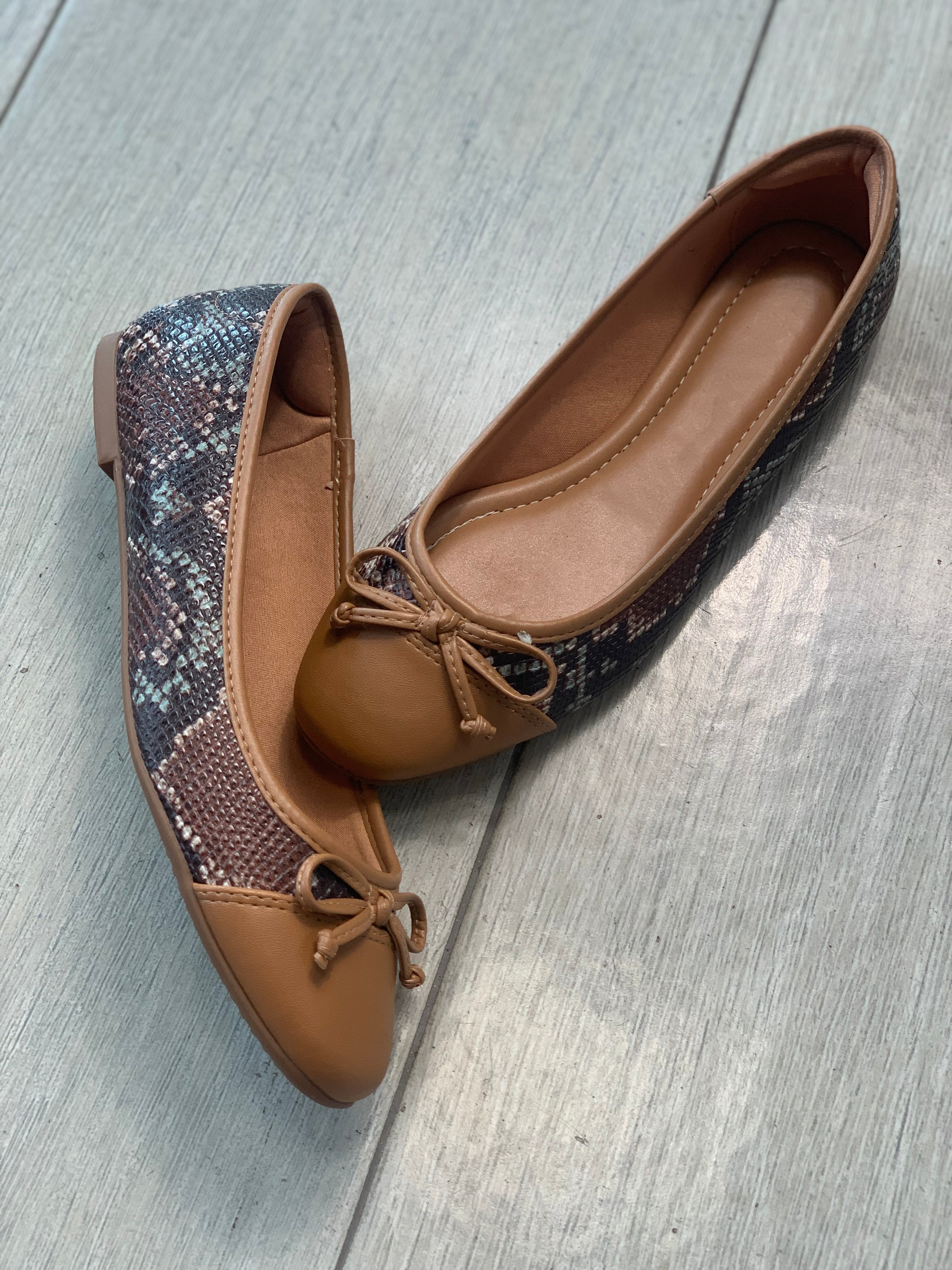 Camel Animal Print Flats - WINOKJZ