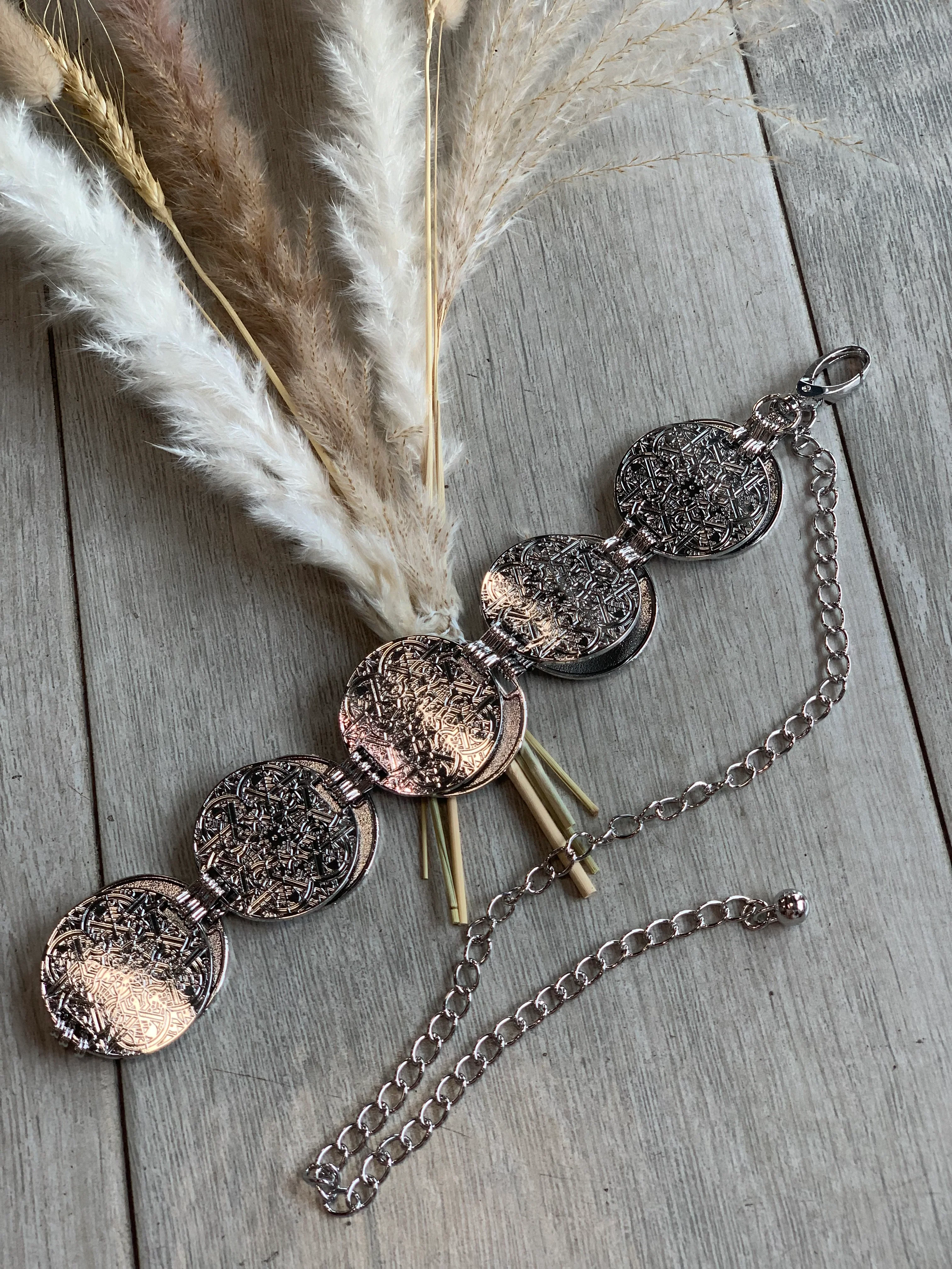 Mandala Circle Silver Chain Belt - WINOKJZ