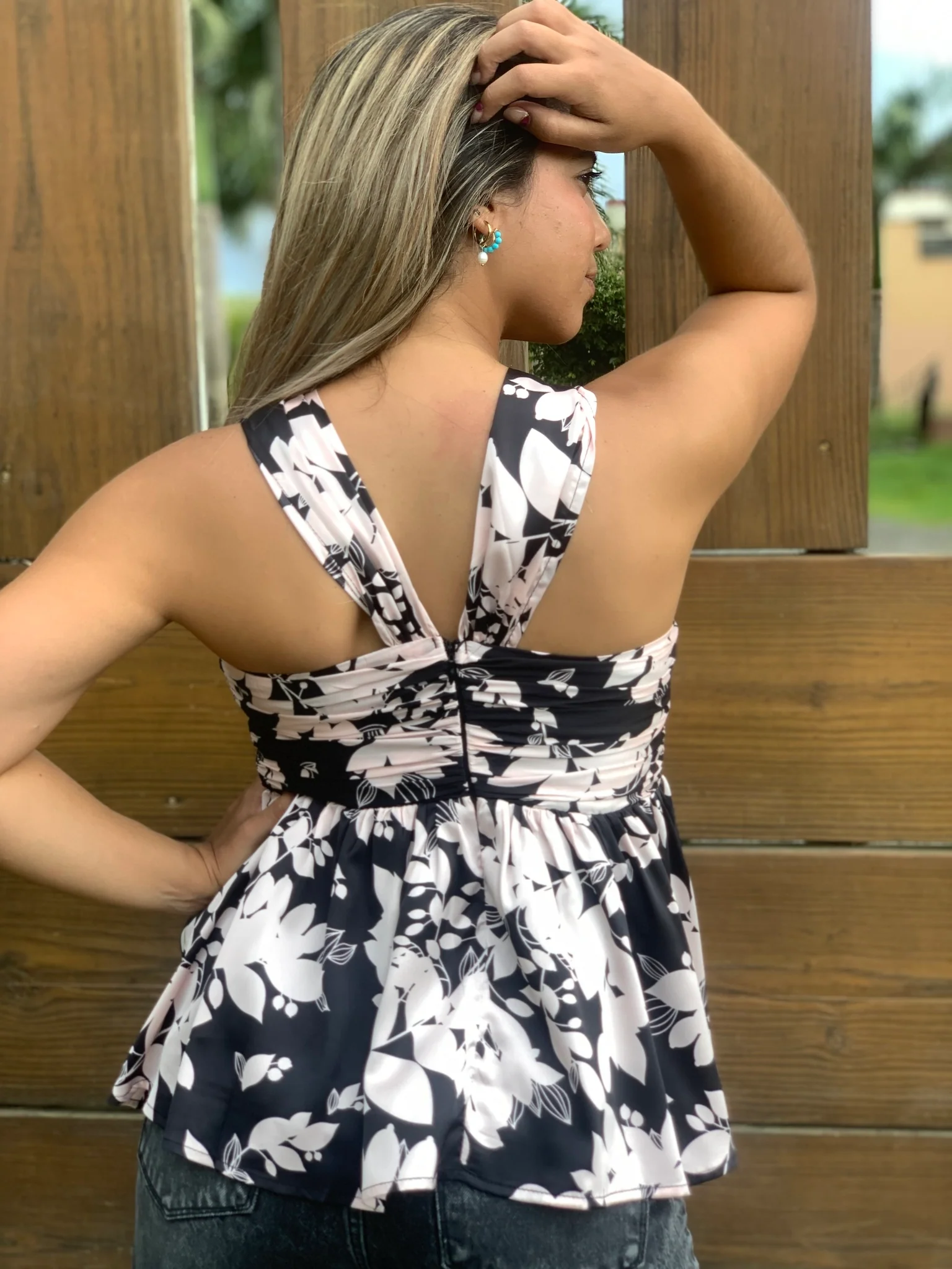 Sofía Black Top - WINOKJZ