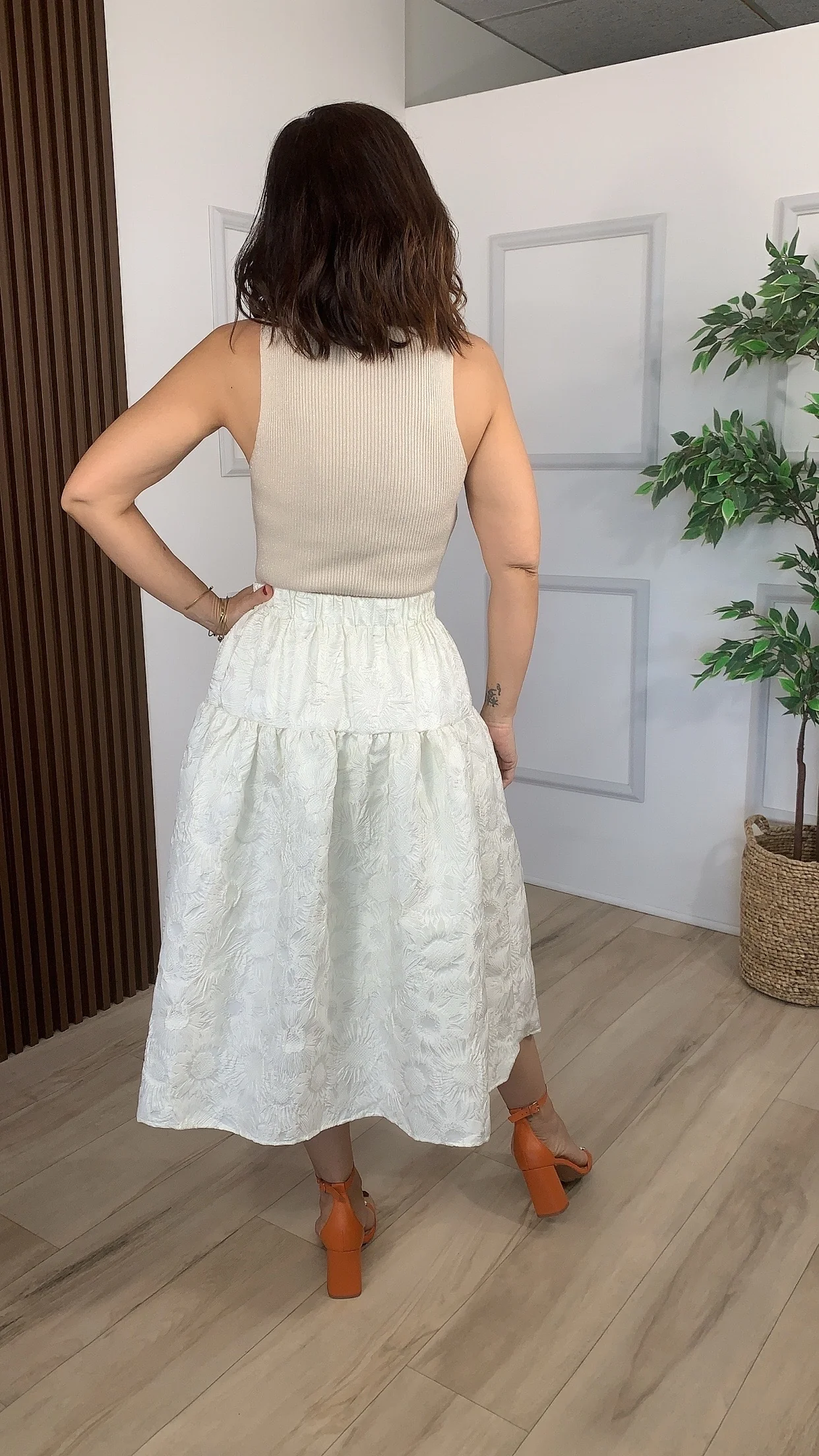 Beige Dazzling Skirt - WINOKJZ