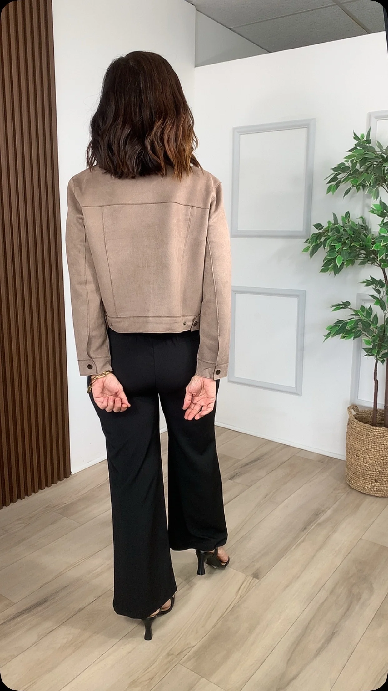 Renacer Black Pants - WINOKJZ