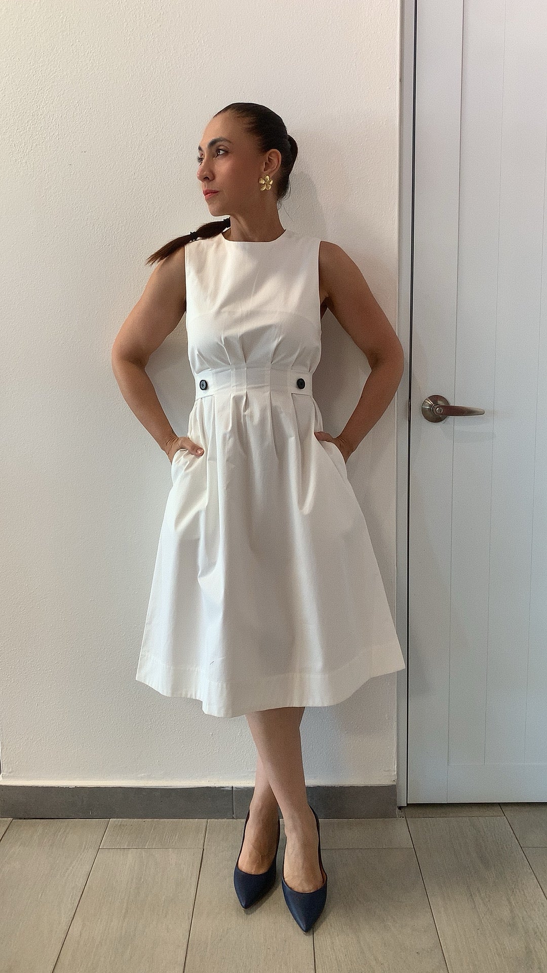 Lady Pleated Dress - WINOKJZ