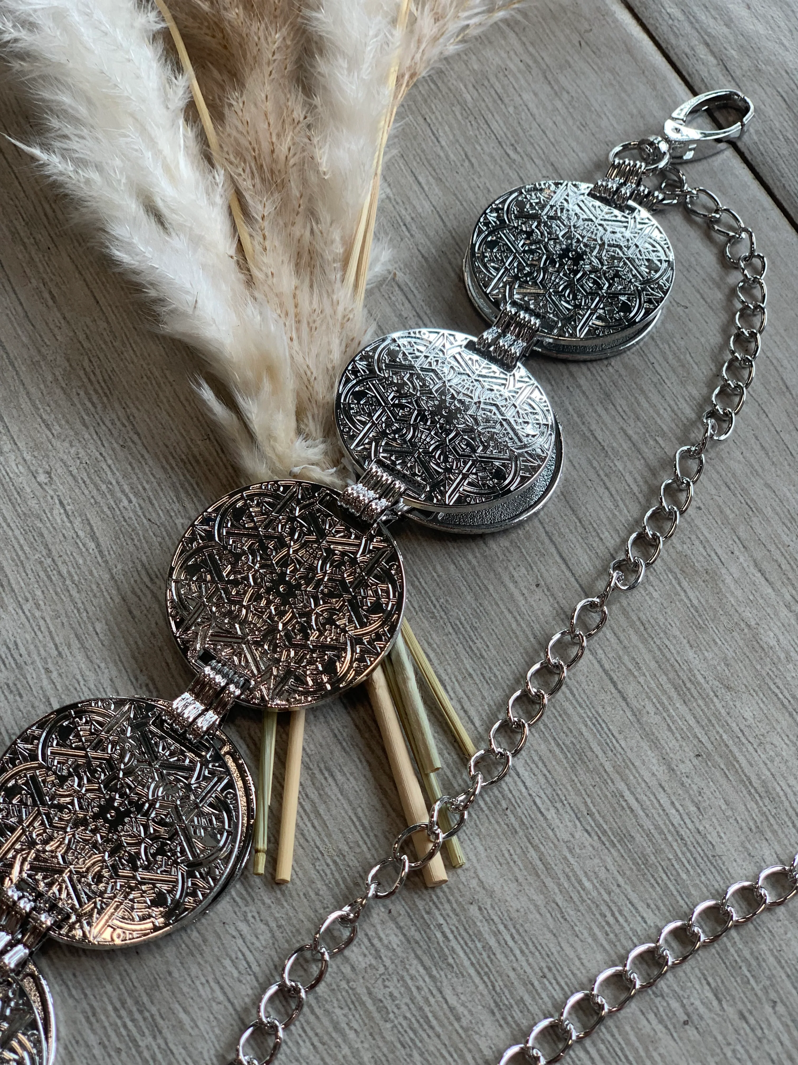 Mandala Circle Silver Chain Belt - WINOKJZ