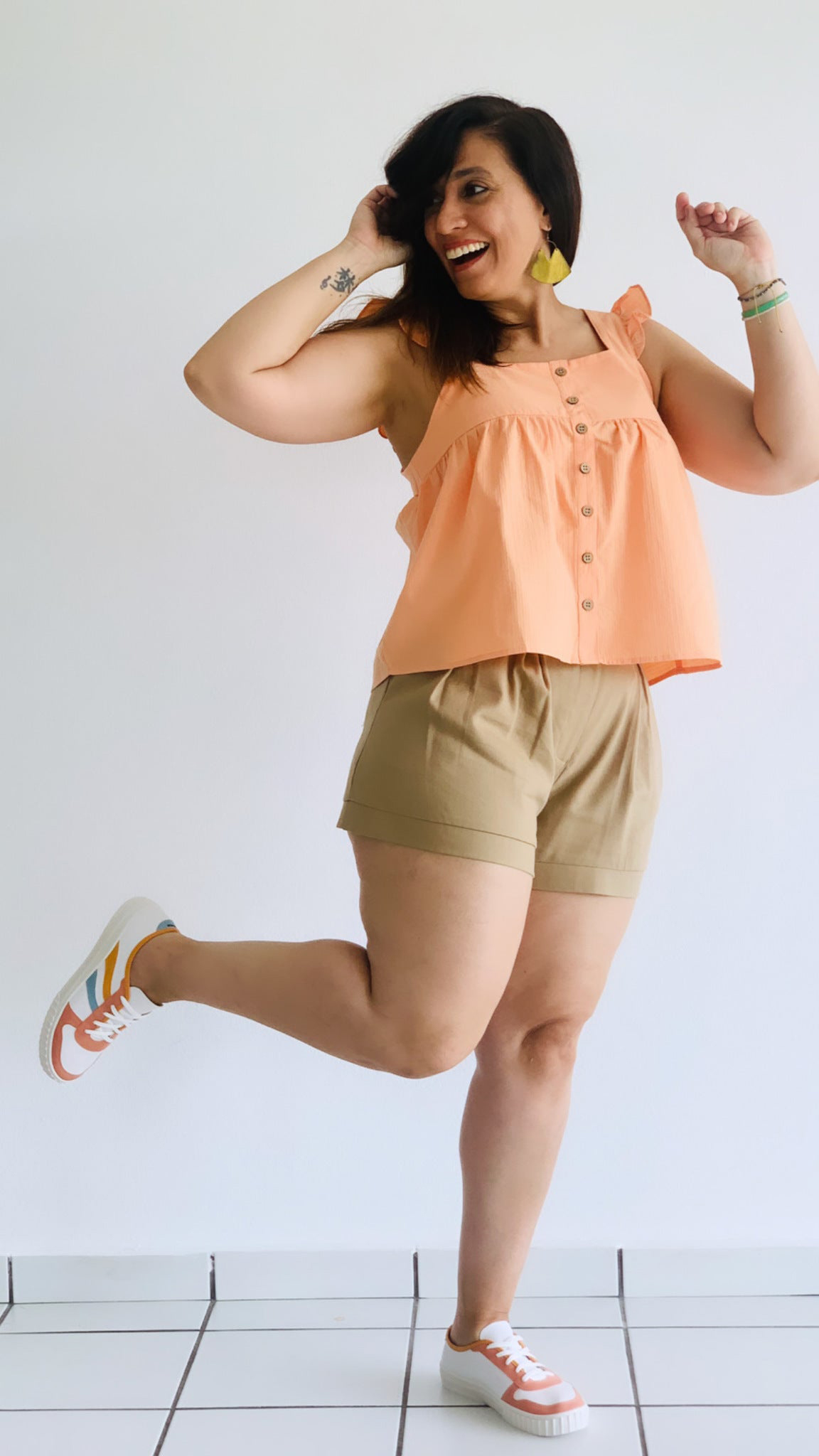 Multi Coral Sneakers - WINOKJZ