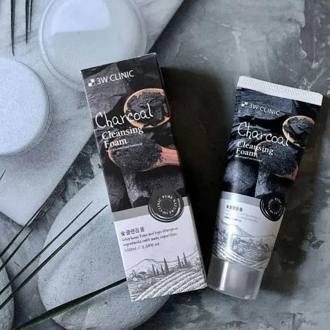 (Buy 2 Get 1 Free) 3W Clinic Charcoal Cleansing Foam